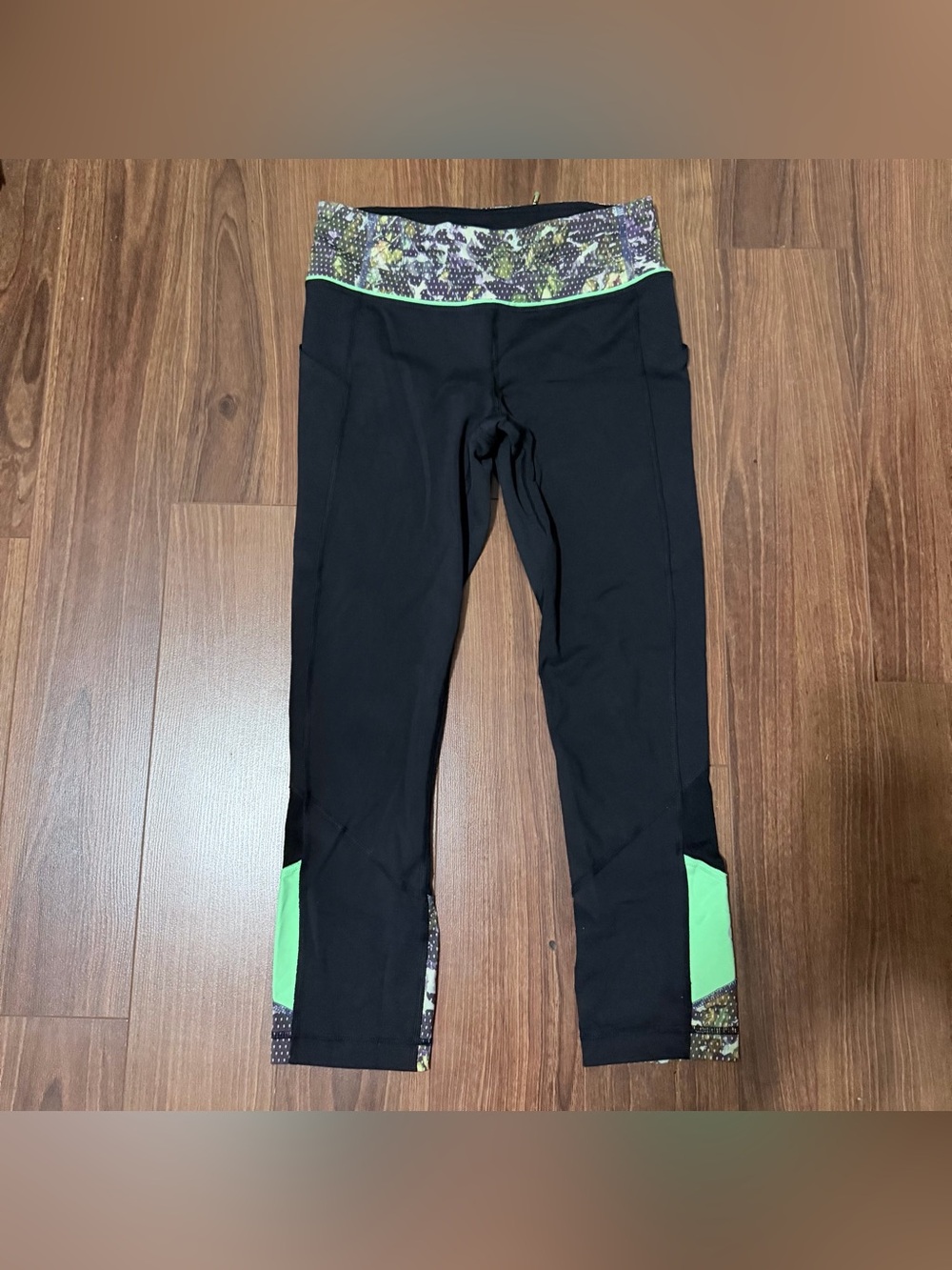 Lululemon black athletic leggings